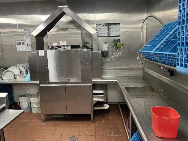 More Photos Of 107 S Lafayette St, Greenville Bar For Sale