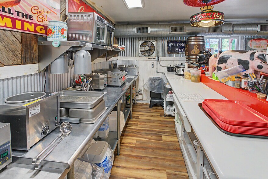 More Photos Of 219 MO-21, Caledonia Storefront Retail Residential For Sale