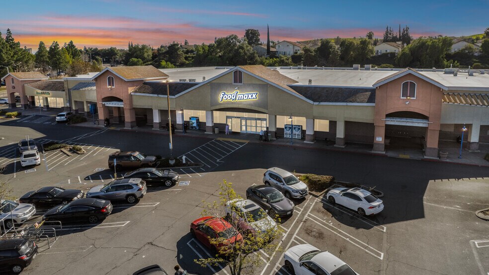 More Photos Of 4500 Lone Tree Way, Antioch Storefront For Sale