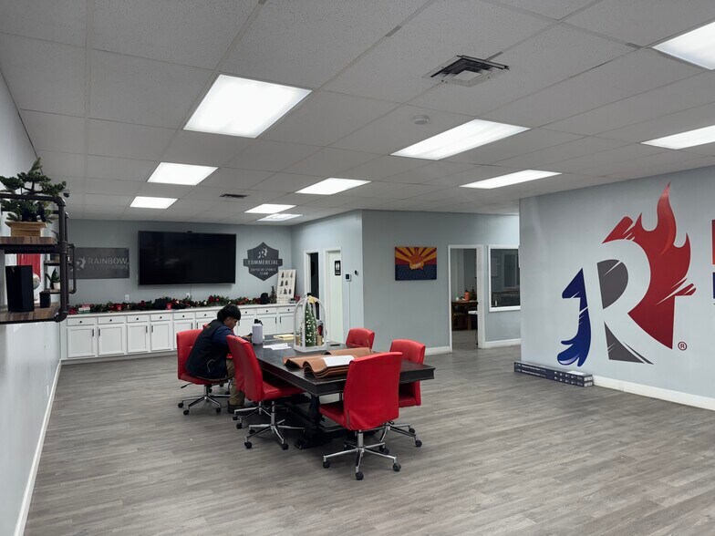 More Photos Of 1112 S Sirrine St, Mesa Warehouse For Sale