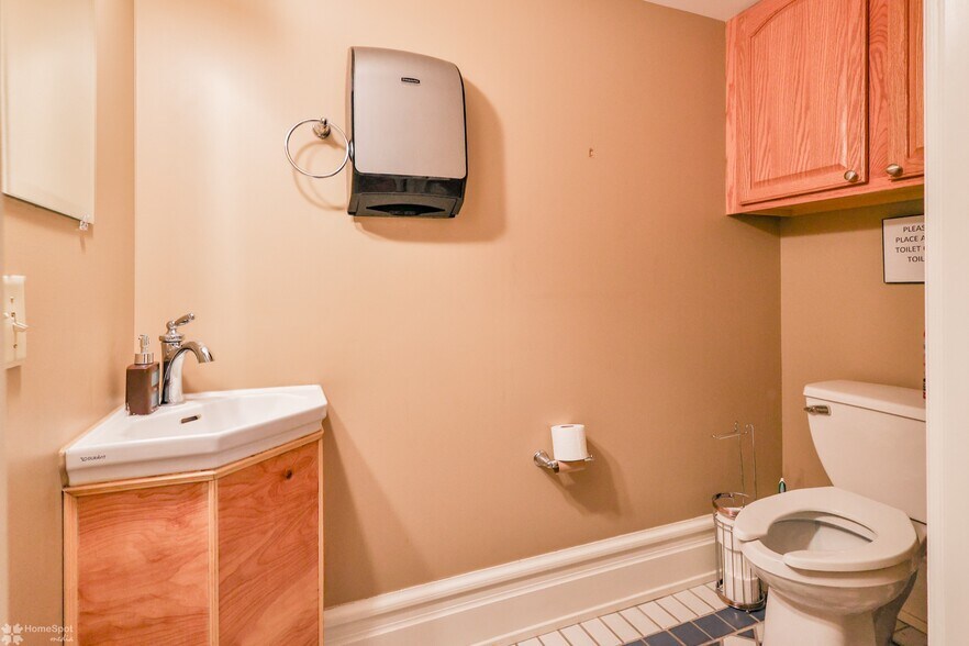 More Photos Of 1248 W Hamilton St, Allentown Office For Sale