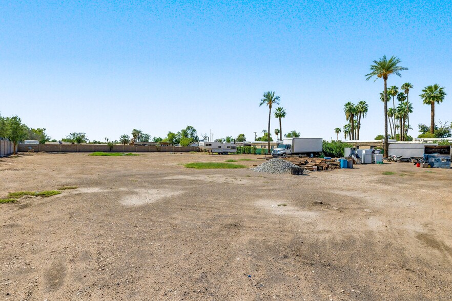 More Photos Of 537 S Country Club Dr, Mesa Hotel For Sale