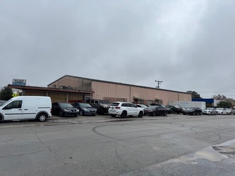 More Photos Of 6640 Arlington Rd, Jacksonville Warehouse For Sale
