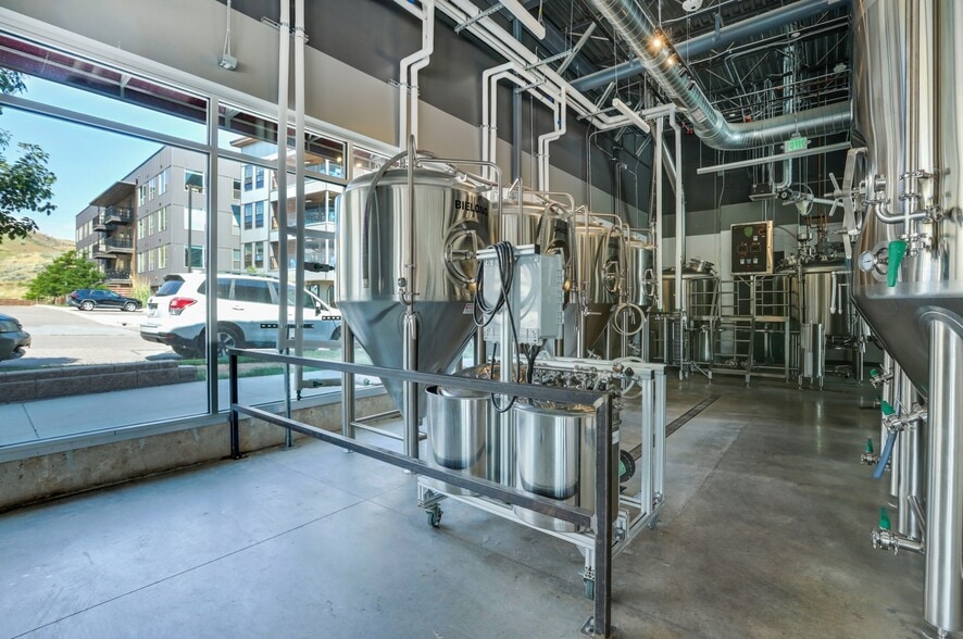 More Photos Of 18455 W Colfax Ave, Golden Storefront For Lease