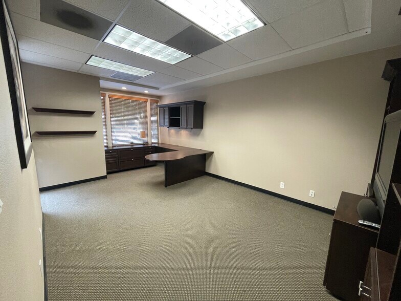 More Photos Of 1920 E Warner Ave, Santa Ana Industrial For Sale