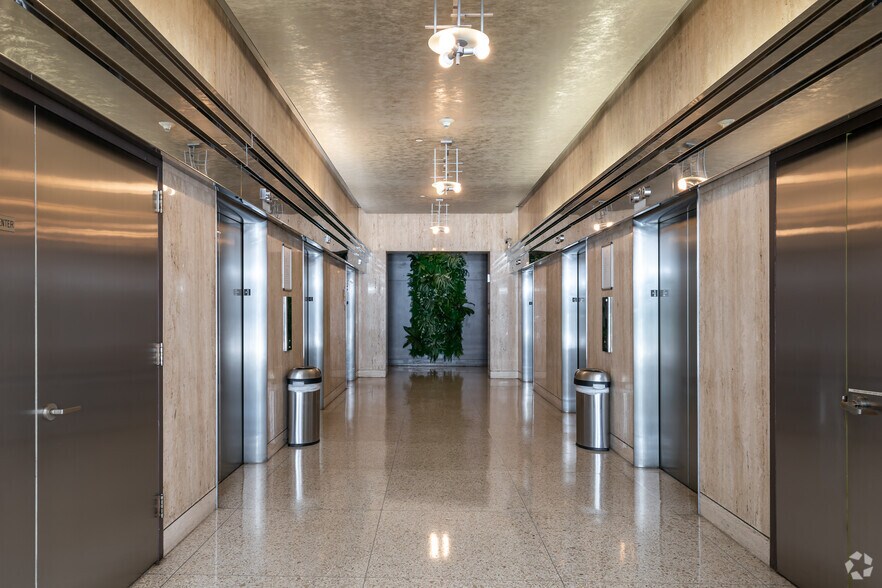 More Photos Of 34 Peachtree St NW, Atlanta Coworking Space