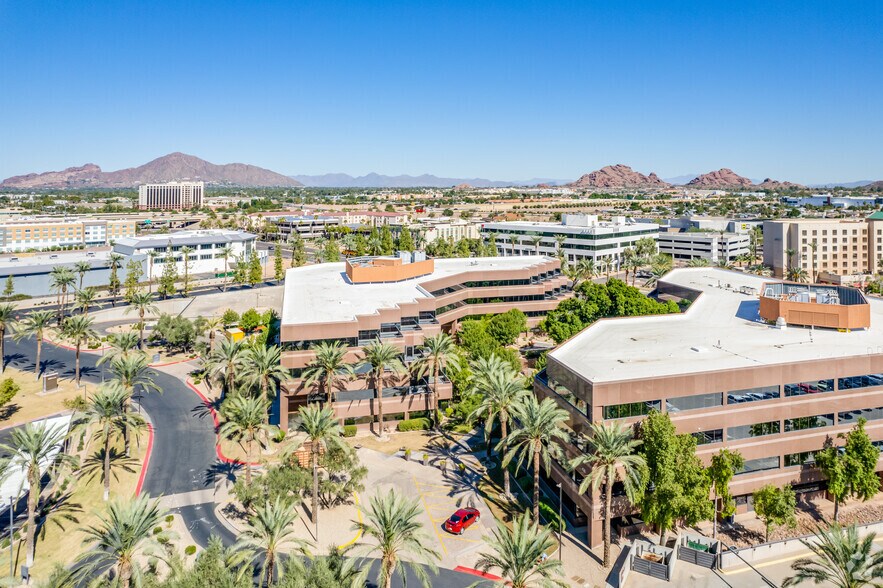 More Photos Of 432 N 44th St, Phoenix Office For Lease