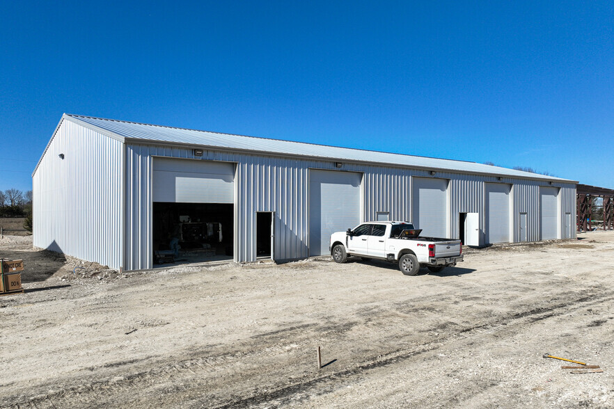 Primary Photo Of 5892 County Road 471, McKinney Industrial For Lease