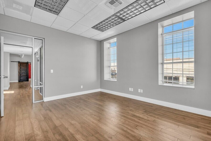 More Photos Of 201 Lafayette St, Starkville Loft Creative Space For Lease