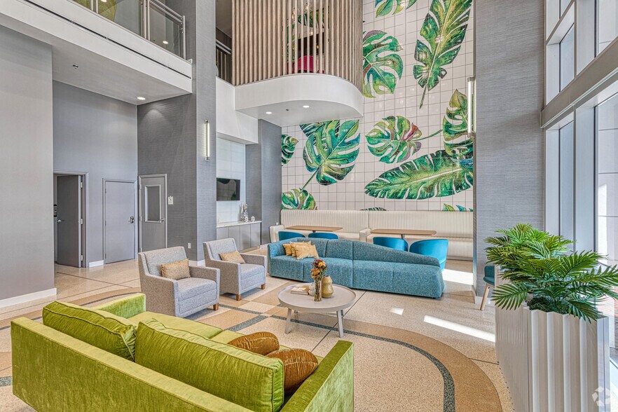 More Photos Of 404 E Central Blvd, Orlando Apartments For Lease