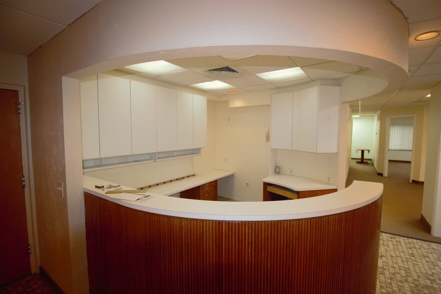 More Photos Of 3000 Mount Read Blvd, Greece Medical For Lease