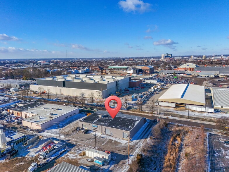 More Photos Of 1632-1644 Clara St, Columbus Warehouse For Lease