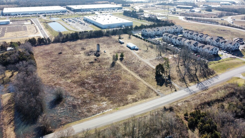 More Photos Of 2917 Elam rd, Murfreesboro Distribution For Sale