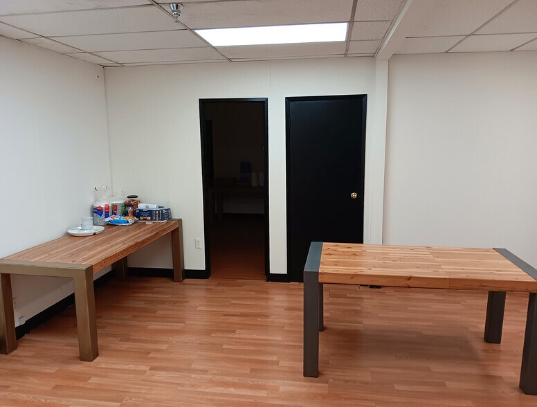 More Photos Of 930 E 61st St, Los Angeles Warehouse For Lease