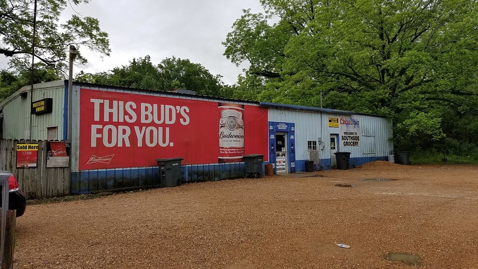 Primary Photo Of 424 Wilkins St, Brooksville Service Station For Sale