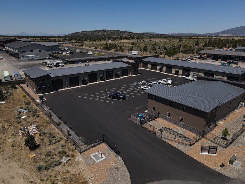 Primary Photo Of 1051 SW Layton Ct, Prineville Warehouse For Sale