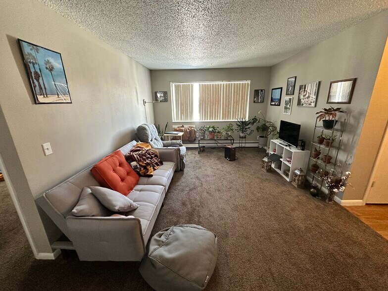 More Photos Of 1620 Kelby Dr, Billings Apartments For Sale