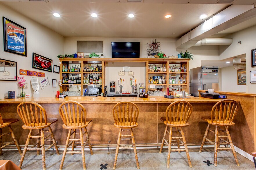 More Photos Of 100 Bennett Ave, Bennett Freestanding For Sale