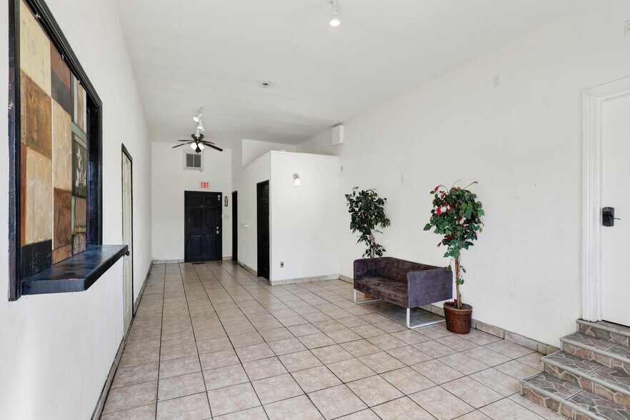 More Photos Of 1862 Santa Fe Ave, Long Beach Restaurant For Lease