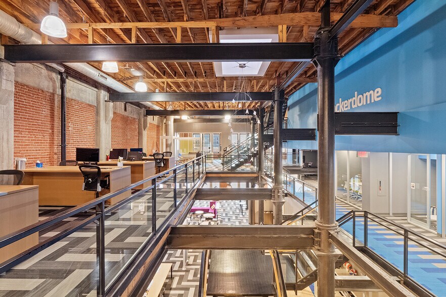 More Photos Of 1314-1316 Washington Ave, Saint Louis Loft Creative Space For Lease