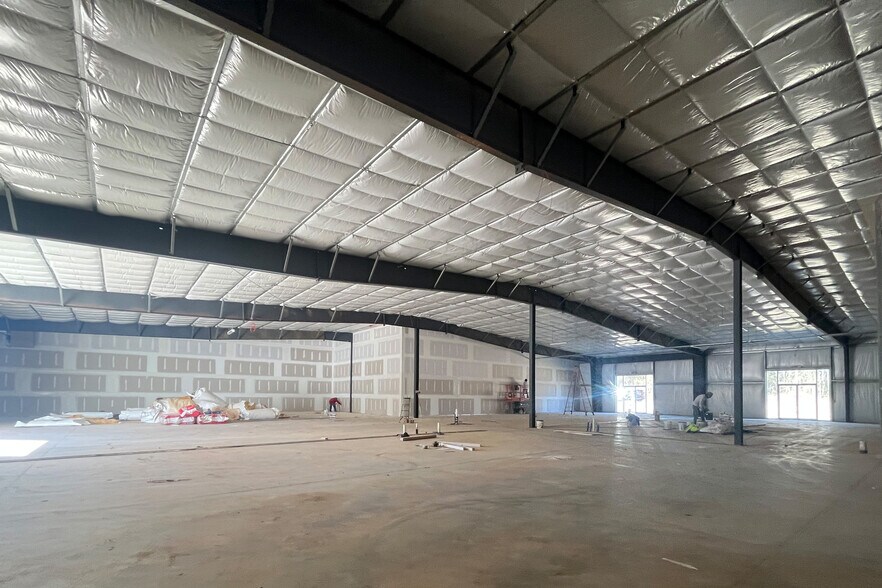 More Photos Of 670 Old Hull, Athens Flex For Lease