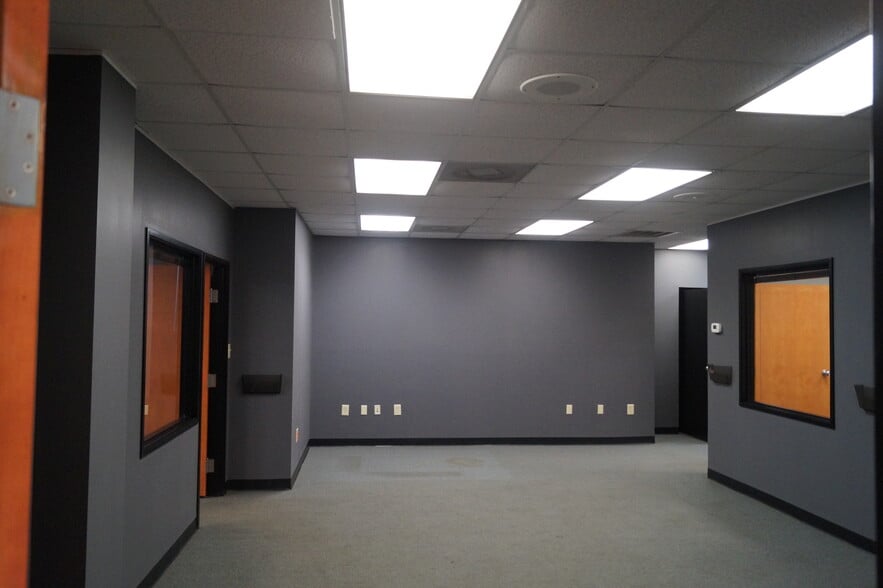 More Photos Of 1886 Gordon Hwy, Augusta Auto Dealership For Lease