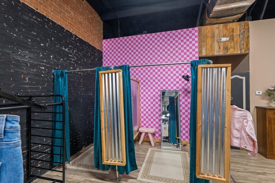 More Photos Of 112 Austin Ave, Lamesa General Retail For Sale