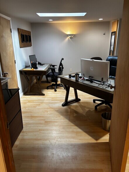 More Photos Of 330 Strode Ave, Coatesville Auto Repair For Lease