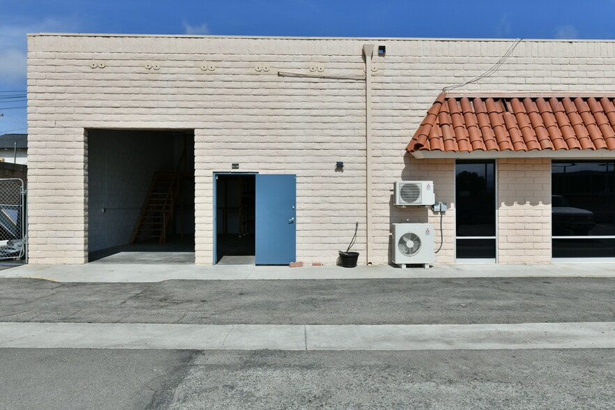 More Photos Of 1859-1861 Lomita Blvd, Lomita Storefront Retail Office For Lease