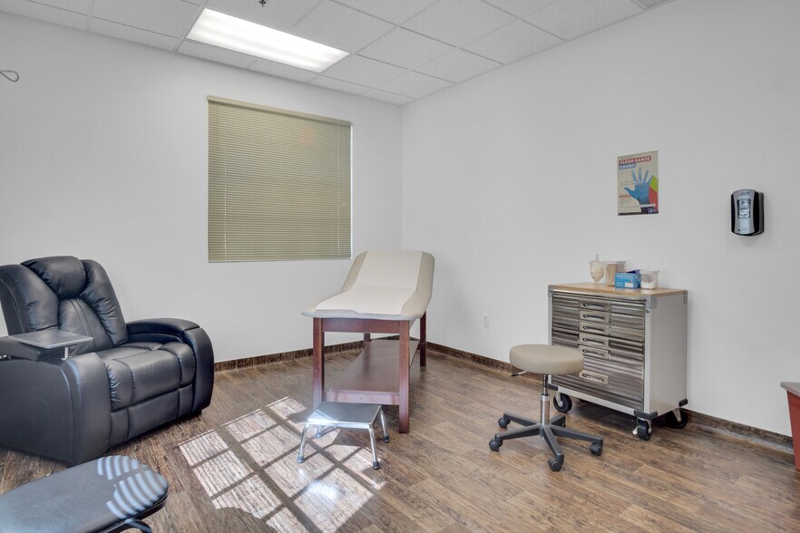 More Photos Of 3277 E Warm Springs Rd, Las Vegas Medical For Sale