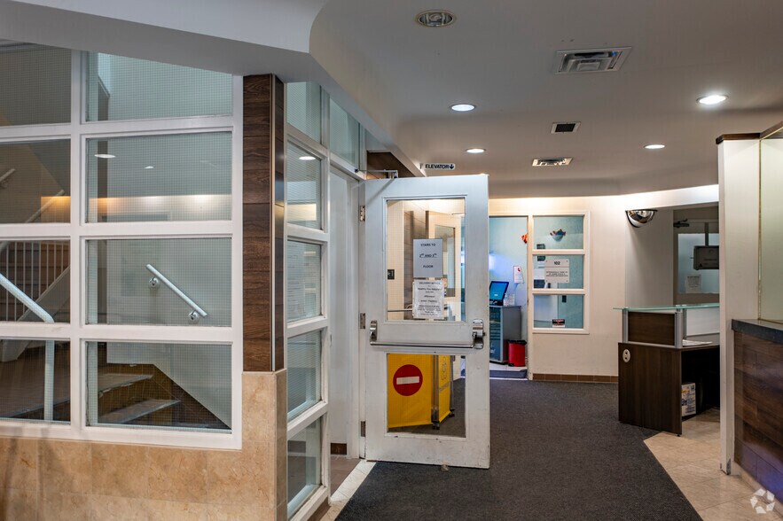 More Photos Of 2227 S Millway Blvd, Mississauga Office For Lease