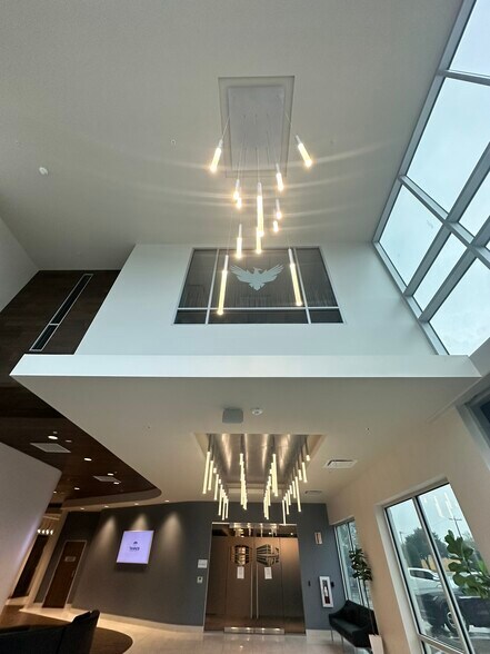 More Photos Of 505 S Friendswood Dr, Friendswood Medical For Lease