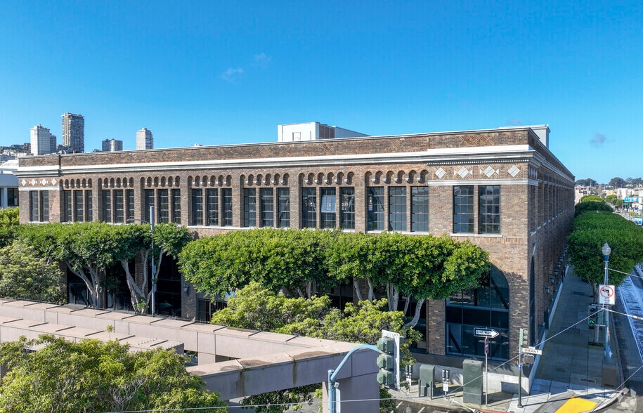 More Photos Of One Beach St, San Francisco Office For Lease