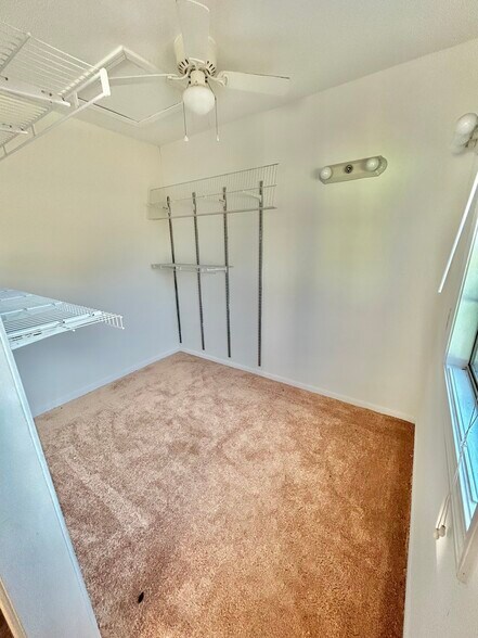 More Photos Of 927 27th St, San Leon Manufactured Housing Mobile Home Park For Sale
