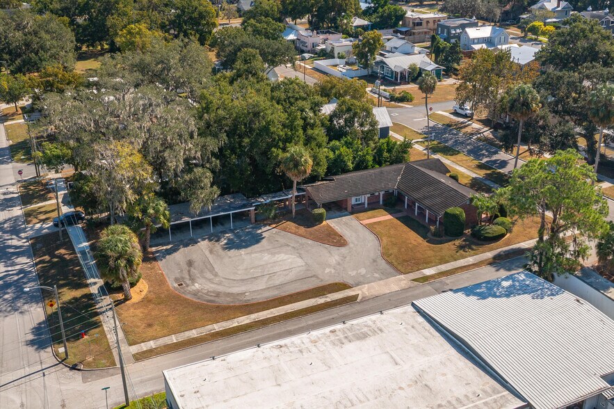 Primary Photo Of 510 E Parker St, Bartow Office For Sale