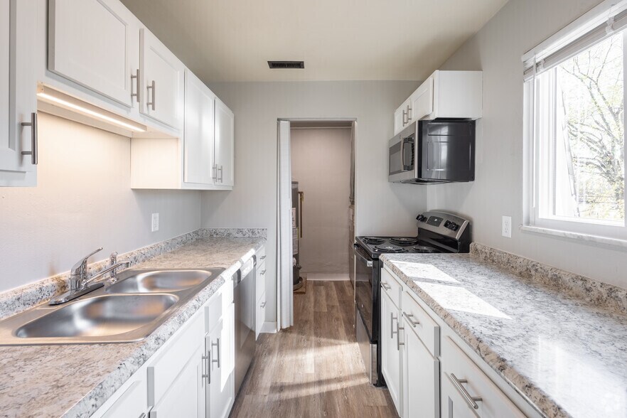 More Photos Of 237-311 N 12th St, Miamisburg Apartments For Sale