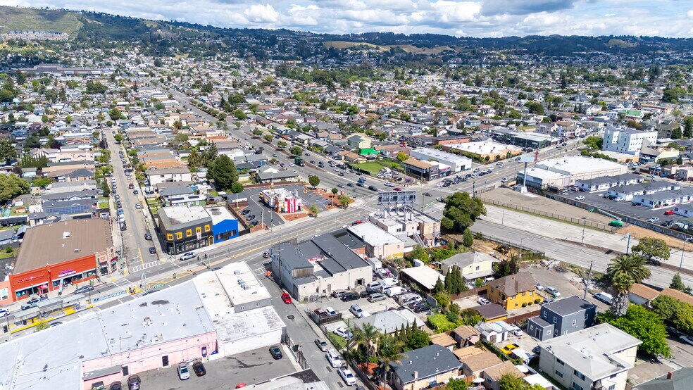 More Photos Of 7201-7215 International Blvd, Oakland Storefront Retail Residential For Sale