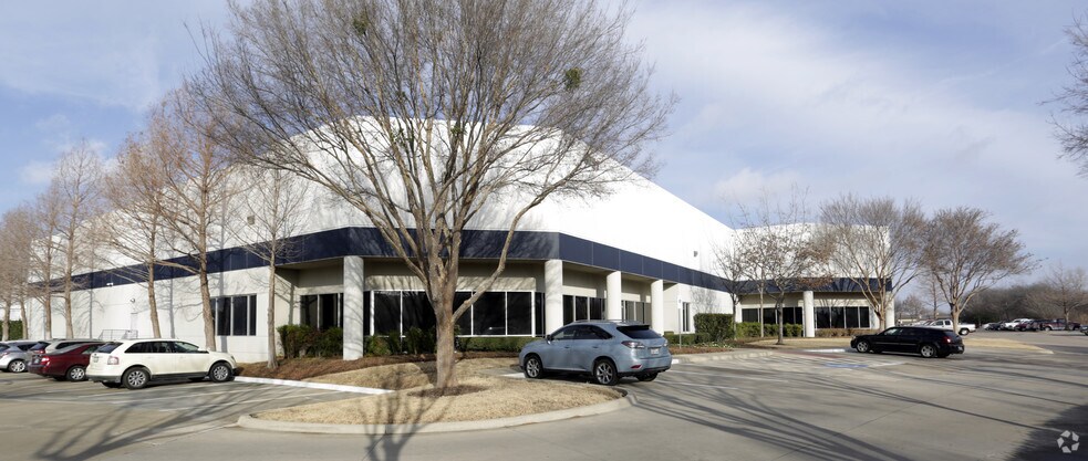 More Photos Of 3751 New York Ave, Arlington Distribution For Lease