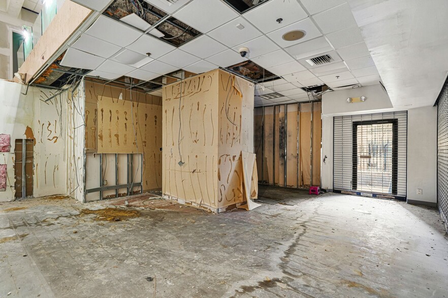More Photos Of 20 Marietta St NW, Atlanta Apartments For Sale