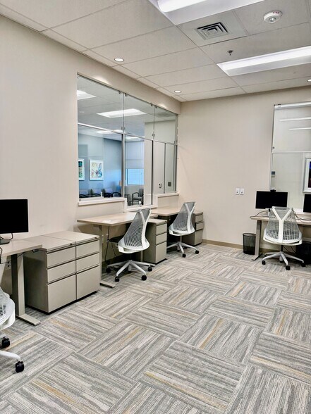 More Photos Of 5668 Edwards Ranch Rd, Fort Worth Medical For Lease