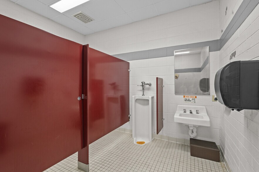 More Photos Of 414 S Church St, Endeavor Schools For Sale