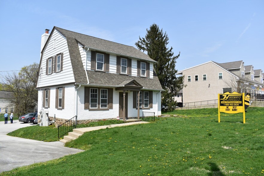 Primary Photo Of 397 W Lancaster Ave, Malvern Office For Sale