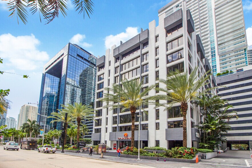 More Photos Of 1110 Brickell Ave, Miami Office Residential For Sale