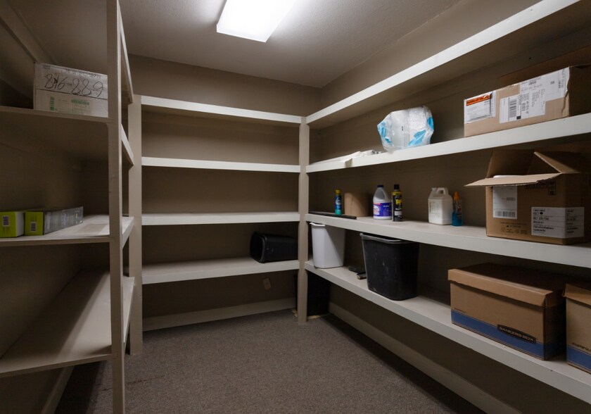 More Photos Of 2024 Arkansas Valley Dr, Little Rock Office For Sale