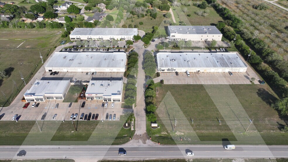 More Photos Of 1811 First Oaks Rd, Richmond Unknown For Lease