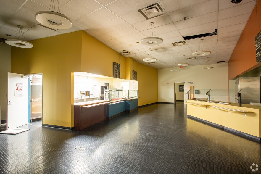 5501 Alliance Gateway Fwy, Fort Worth, TX 76177 Flex/R&D For Lease