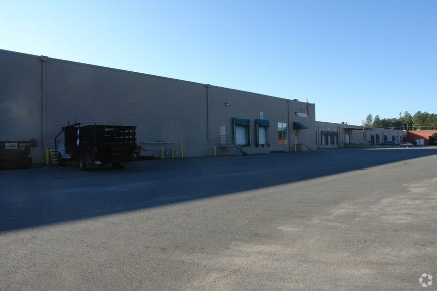 More Photos Of 9517 Monroe Rd, Charlotte Light Distribution For Lease