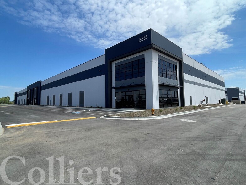 More Photos Of 16685 Madison Rd, Nampa Warehouse For Lease