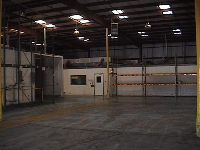 More Photos Of 1135 Walter Price Dr, Cayce Warehouse For Lease