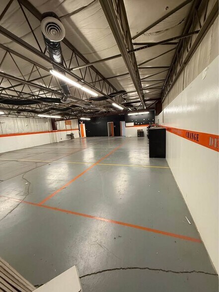 More Photos Of 7370 N Ridge Rd, Madison General Retail For Lease
